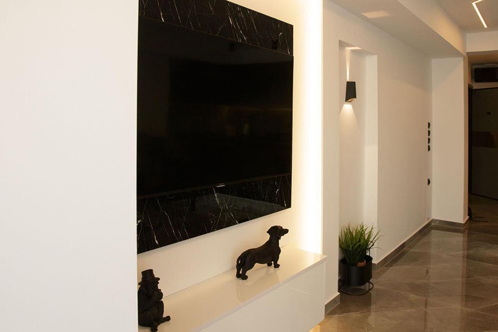 P J Luxury Suites Serres Luaran gambar