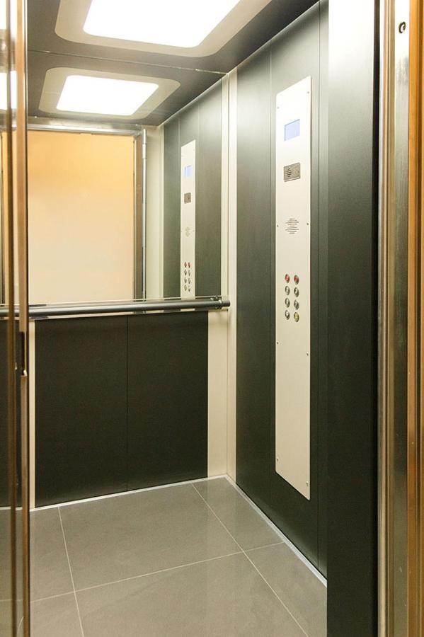 P J Luxury Suites Serres Luaran gambar