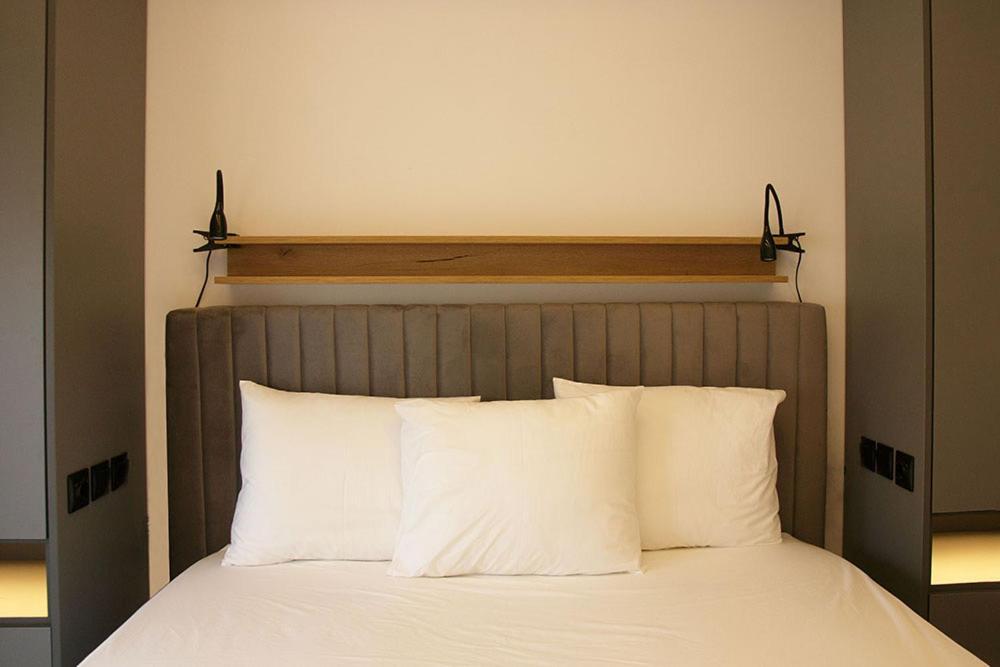 P J Luxury Suites Serres Luaran gambar