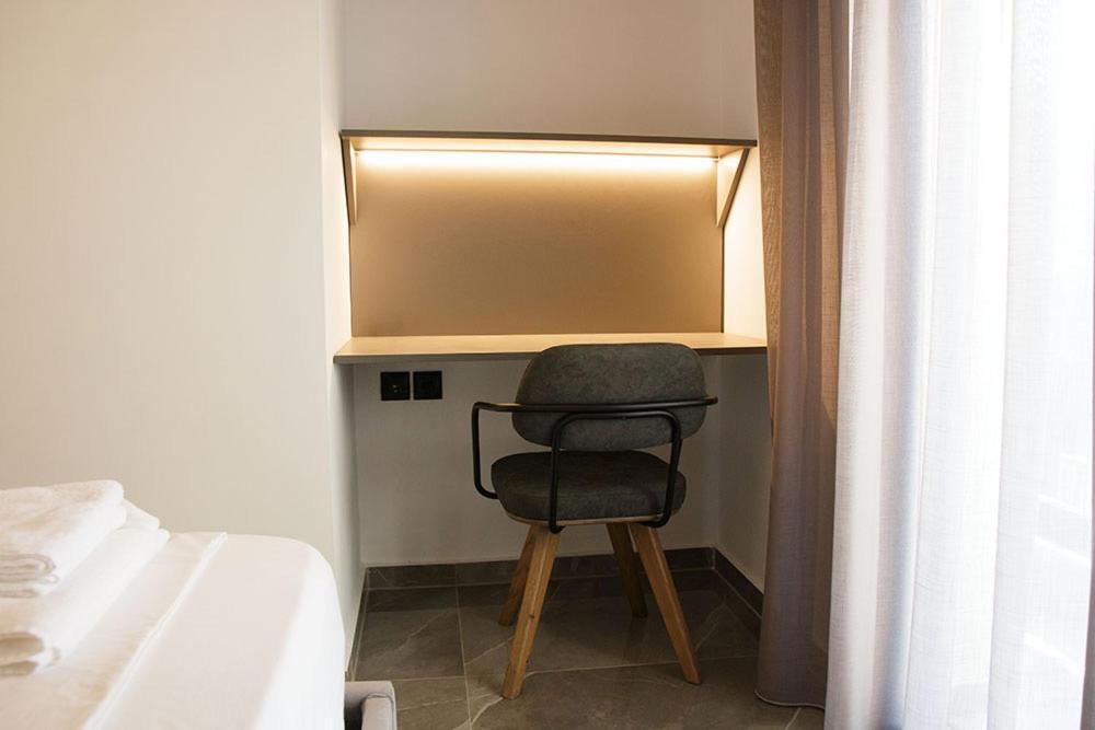 P J Luxury Suites Serres Luaran gambar