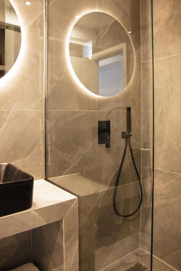 P J Luxury Suites Serres Luaran gambar